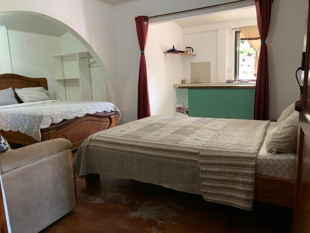A True B&B Quepos Eksteriør billede