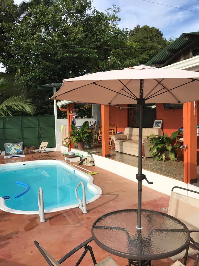 A True B&B Quepos Eksteriør billede